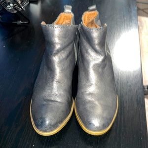 Lucky Brand Basel pewter color booties size 7.5